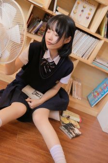 美女视频脱空全都露视频app